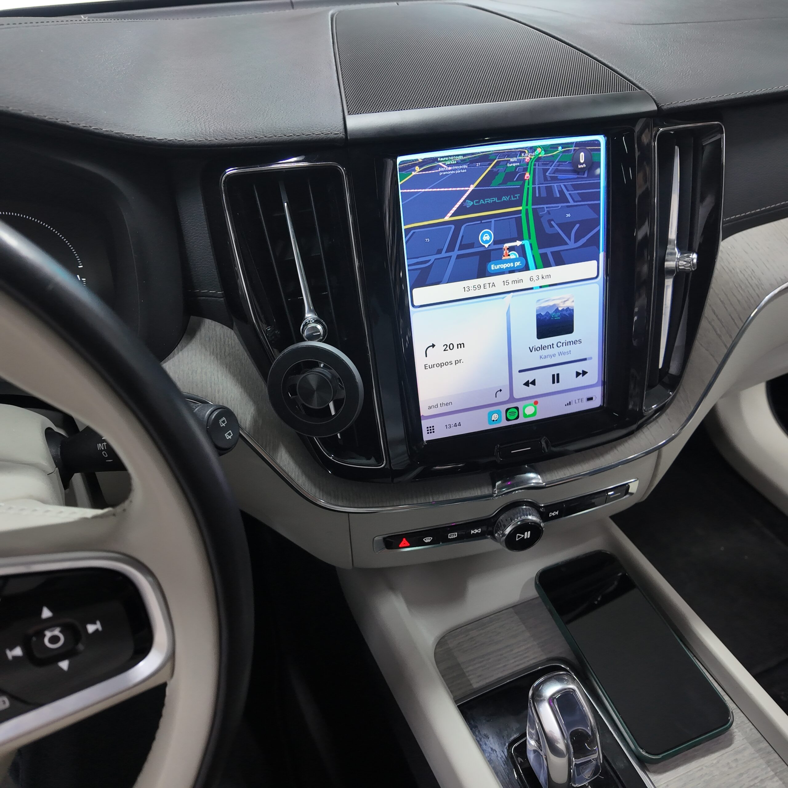 Volvo Apple Carplay Android Auto Integration for 9" SCREEN Carplay.lt