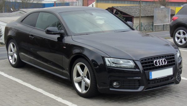 Audi_A5_Coupé_S-Line_Phantomschwarz-3